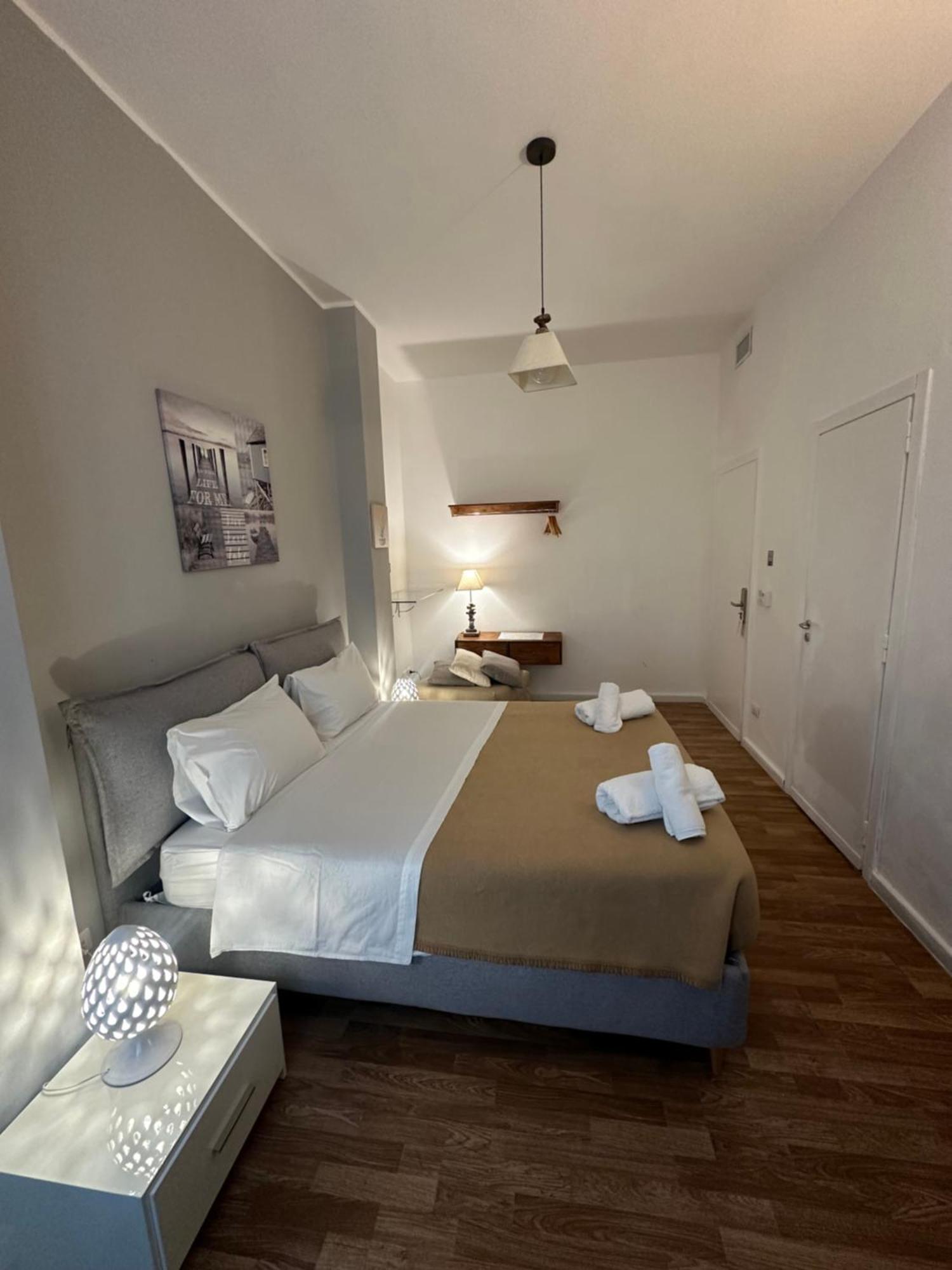 B&B Degli Artisti Suite Lecce Ngoại thất bức ảnh
