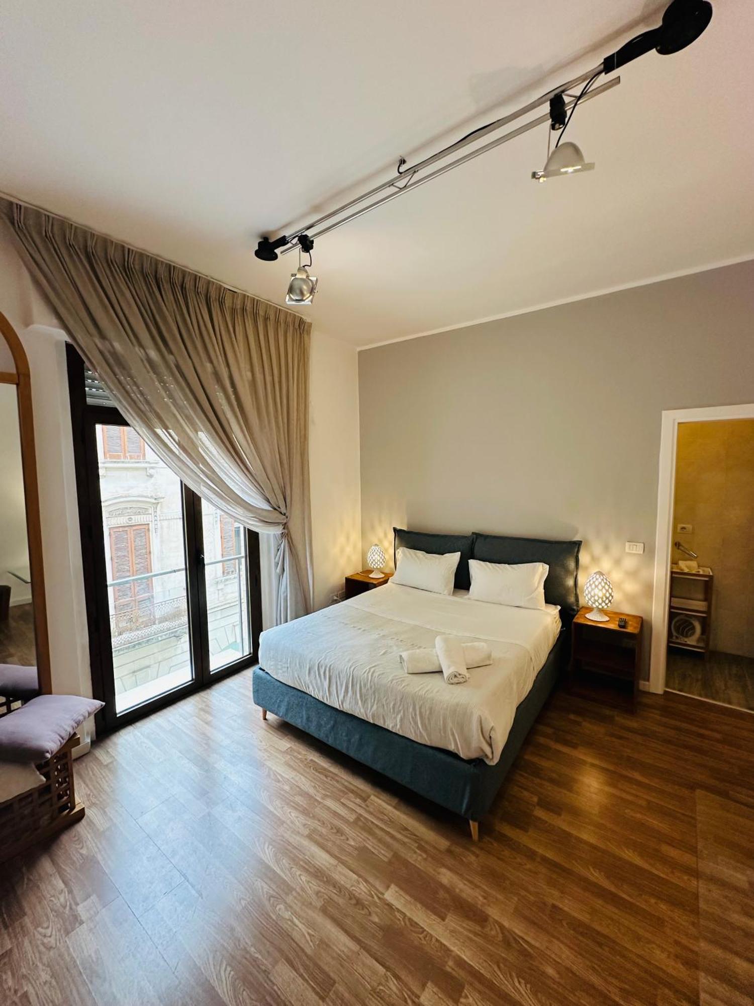 B&B Degli Artisti Suite Lecce Ngoại thất bức ảnh