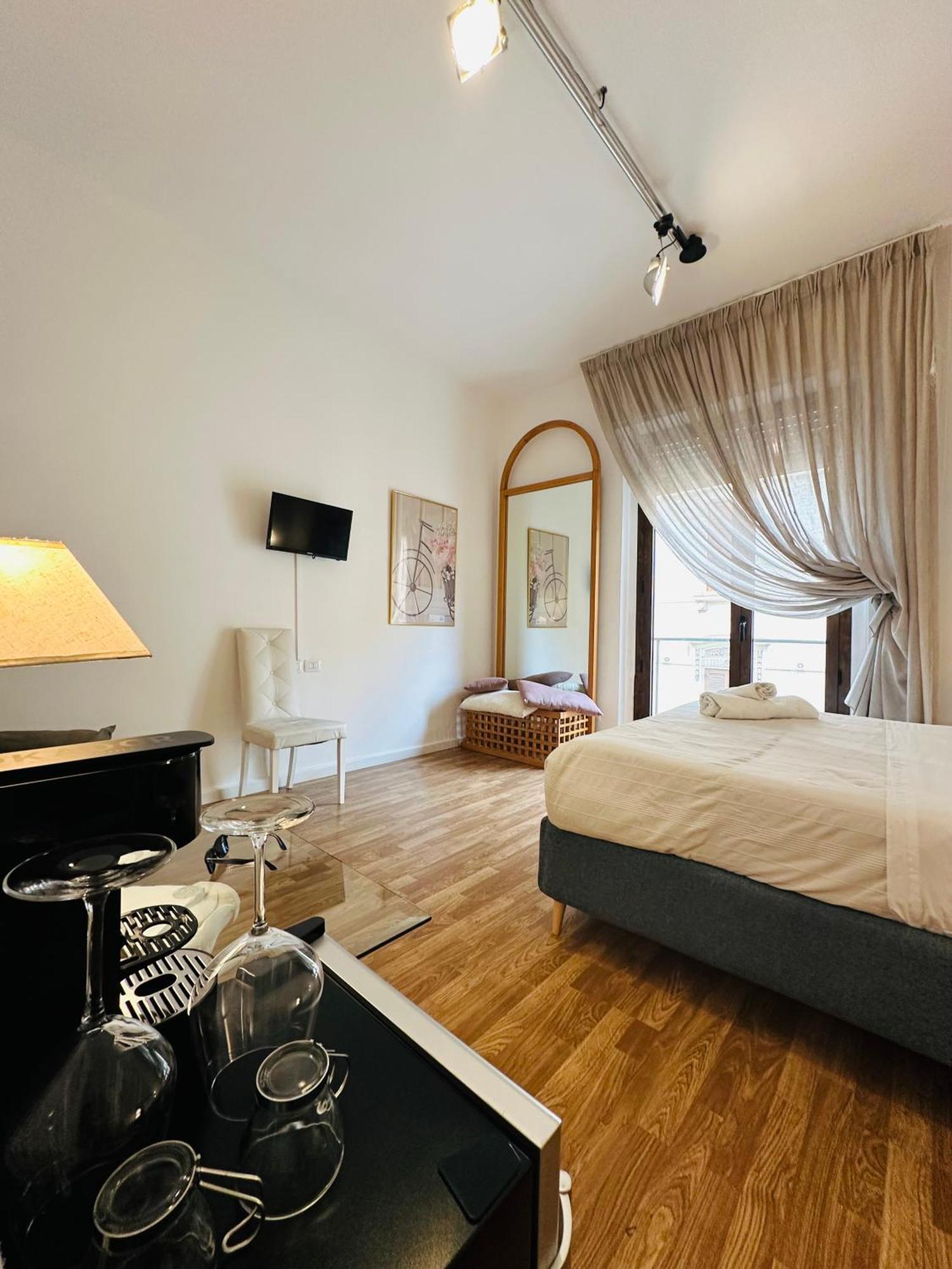 B&B Degli Artisti Suite Lecce Ngoại thất bức ảnh