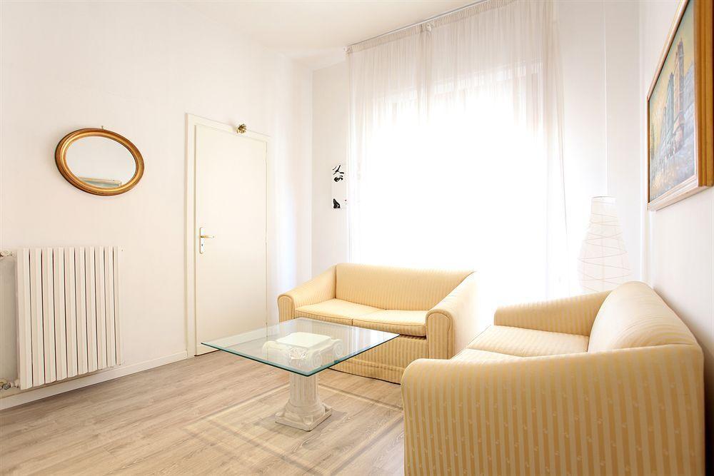 B&B Degli Artisti Suite Lecce Ngoại thất bức ảnh