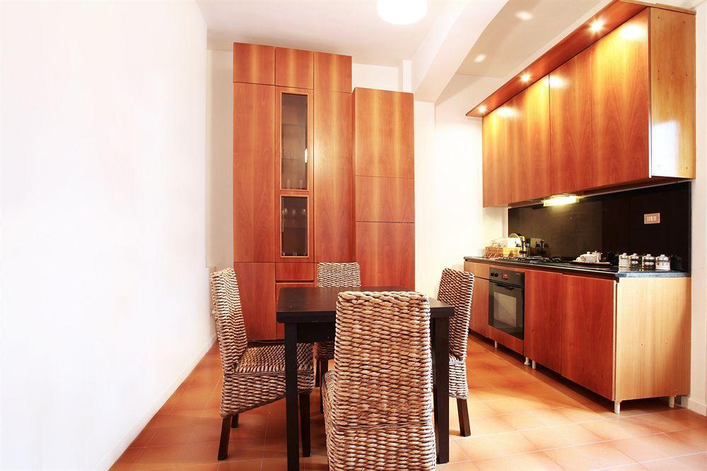 B&B Degli Artisti Suite Lecce Ngoại thất bức ảnh