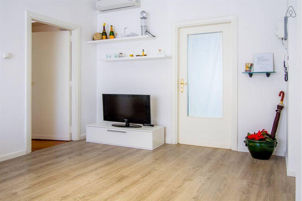 B&B Degli Artisti Suite Lecce Ngoại thất bức ảnh
